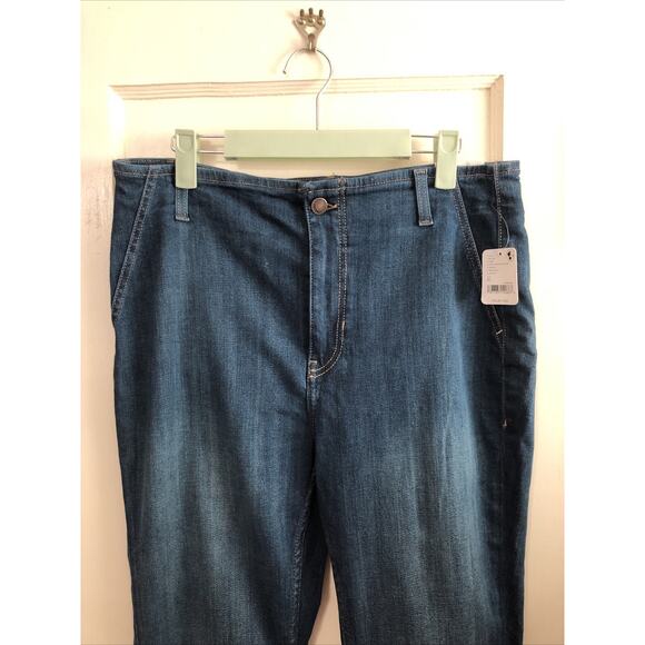 NWT WE THE FREE By Free People Level Up Slit Bootcut Blue Jeans Women's Size 31 - Picture 2 of 11